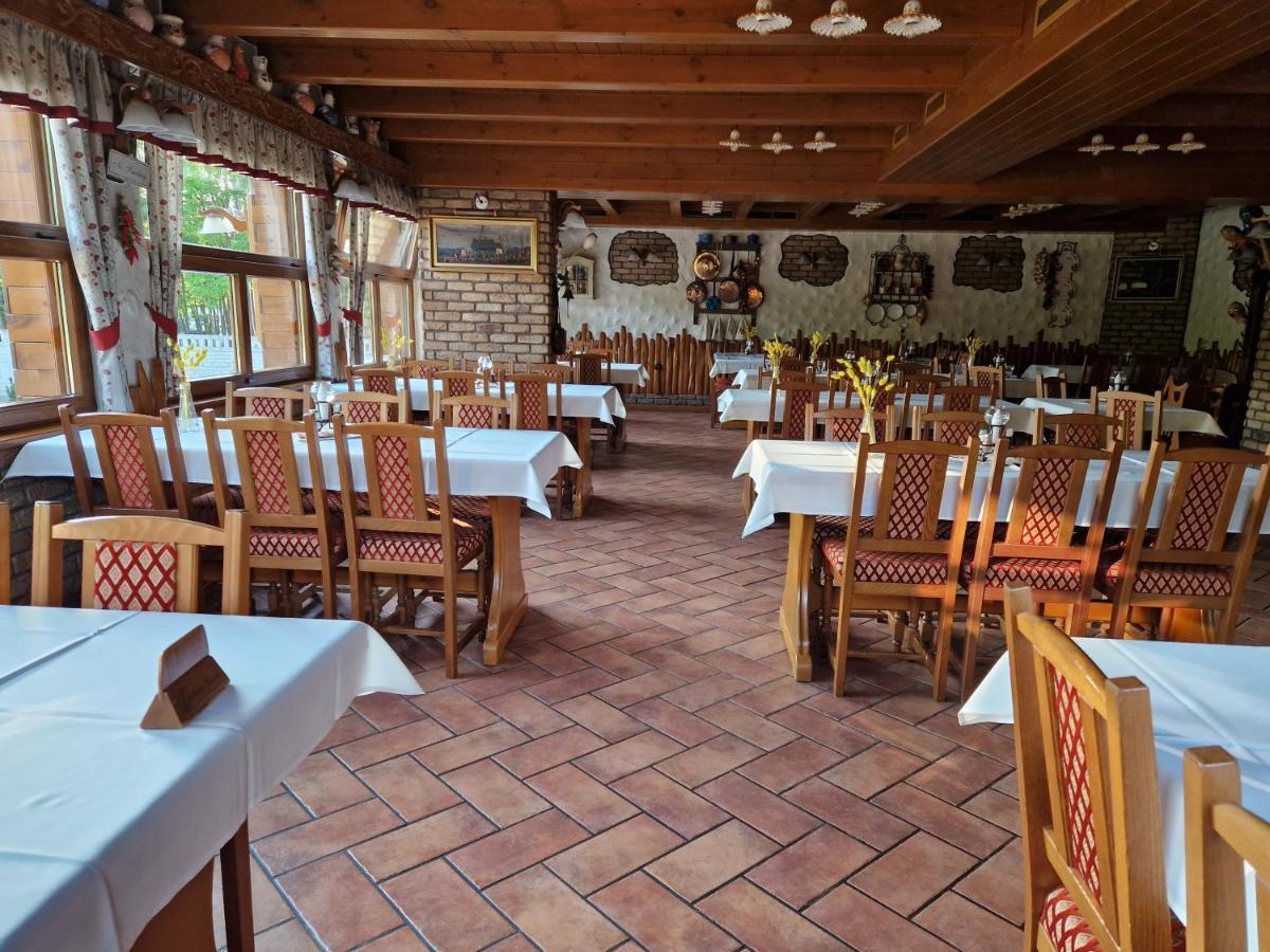 Csalánosi Vendégház Kecskemét Esterno foto